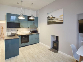 Host & Stay - The Surfer's Loft Apartment